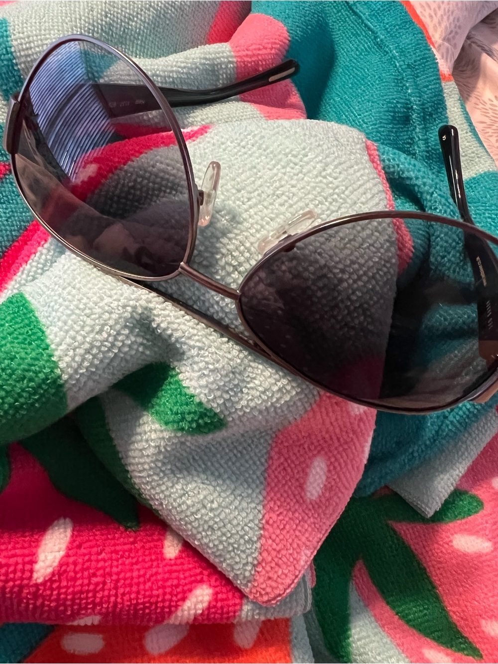 Ted Baker Teal and Black Sunglass Temple Arm with Logo - Picture 10 of 12